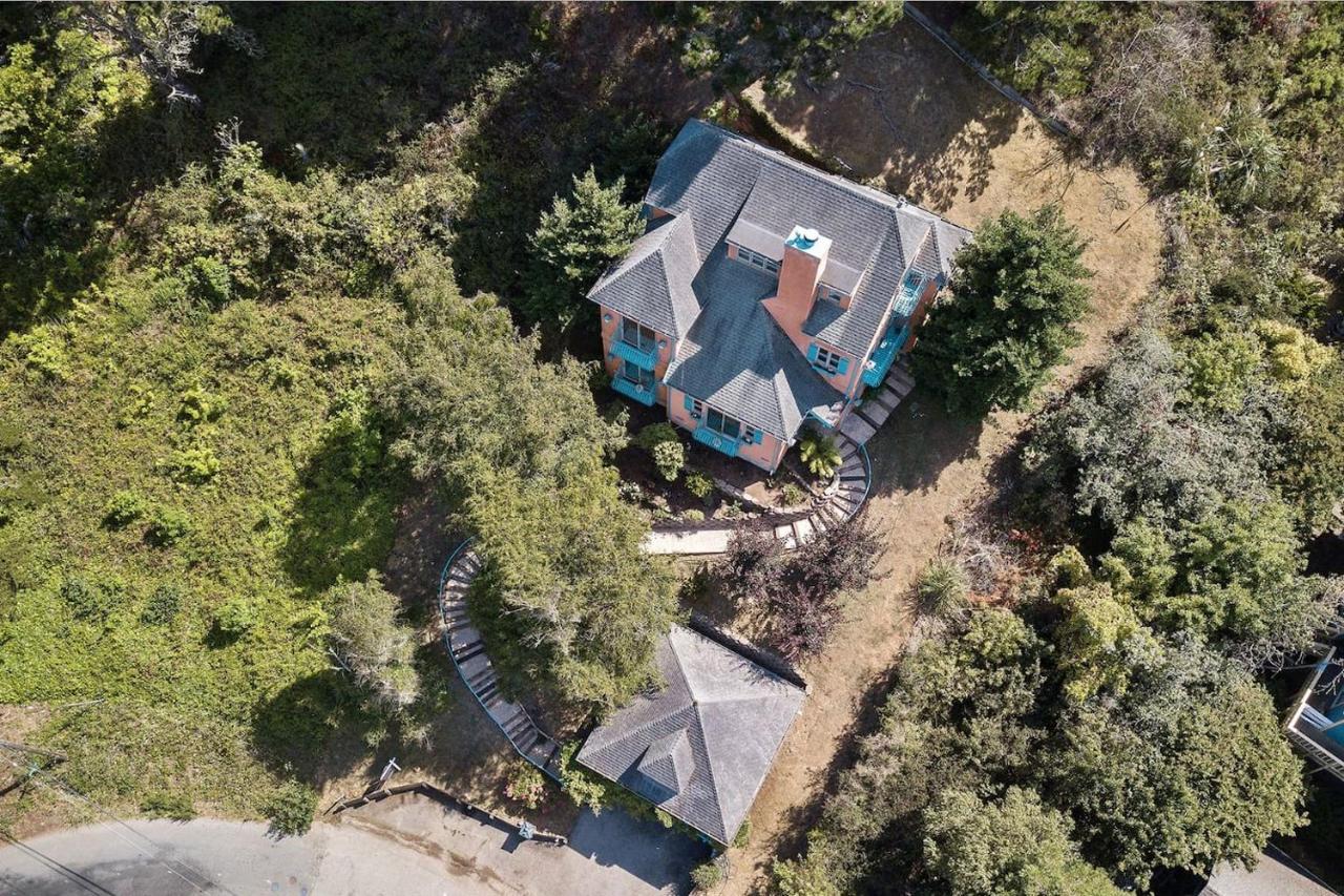 @ Marbella Lane Tuscan Villa With Hot Tub Pacifica Exterior photo