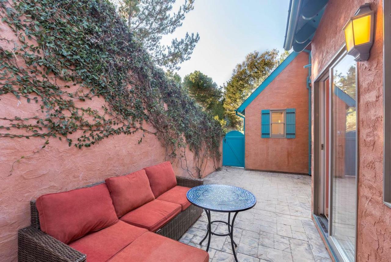 @ Marbella Lane Tuscan Villa With Hot Tub Pacifica Exterior photo